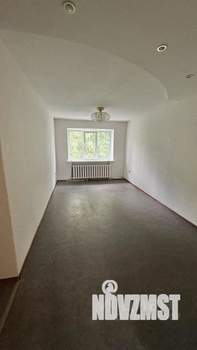 3-к квартира, вторичка, 58м2, 3/3 этаж