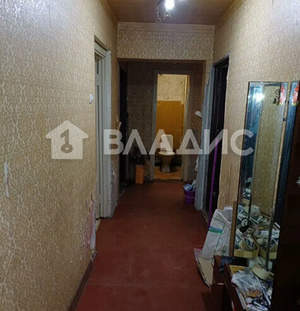4-к квартира, вторичка, 80м2, 3/10 этаж