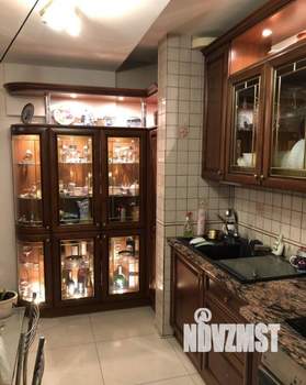 3-к квартира, вторичка, 63м2, 6/9 этаж