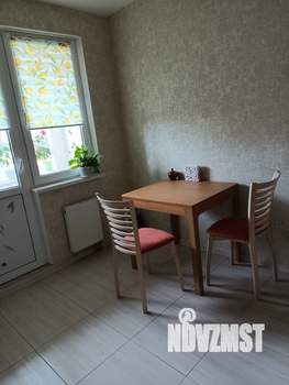 2-к квартира, вторичка, 61м2, 11/18 этаж