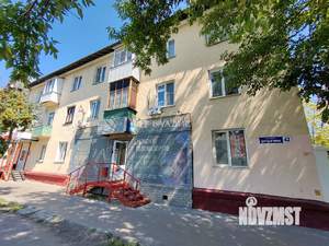 3-к квартира, вторичка, 61м2, 1/3 этаж
