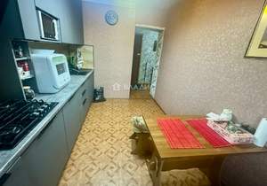 3-к квартира, вторичка, 66м2, 8/9 этаж