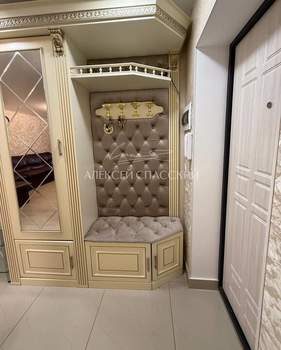 4-к квартира, вторичка, 79м2, 4/9 этаж