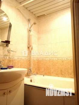 2-к квартира, вторичка, 52м2, 1/6 этаж