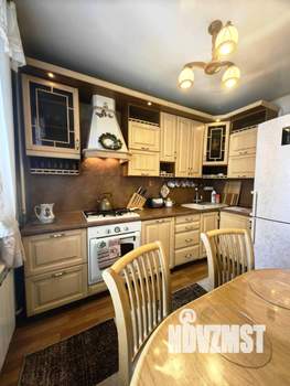3-к квартира, вторичка, 74м2, 9/10 этаж