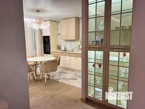 2-к квартира, вторичка, 90м2, 10/17 этаж