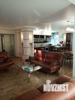 4-к квартира, вторичка, 153м2, 2/5 этаж