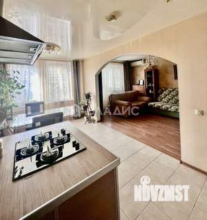 4-к квартира, вторичка, 110м2, 3/8 этаж