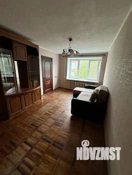 4-к квартира, вторичка, 62м2, 4/5 этаж