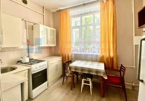 2-к квартира, вторичка, 56м2, 1/5 этаж