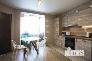 2-к квартира, вторичка, 62м2, 13/17 этаж