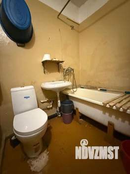 2-к квартира, вторичка, 42м2, 1/5 этаж