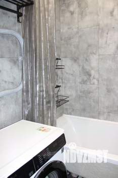 2-к квартира, вторичка, 43м2, 1/9 этаж