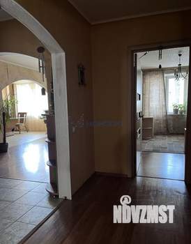 4-к квартира, вторичка, 110м2, 3/8 этаж