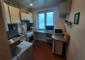3-к квартира, вторичка, 61м2, 1/5 этаж