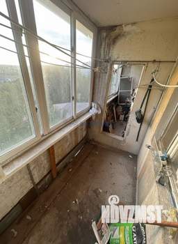 3-к квартира, вторичка, 53м2, 8/9 этаж