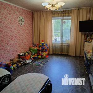 4-к квартира, вторичка, 93м2, 1/10 этаж