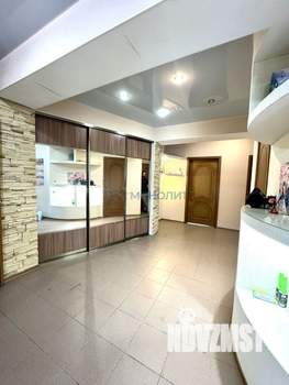 3-к квартира, вторичка, 110м2, 3/7 этаж