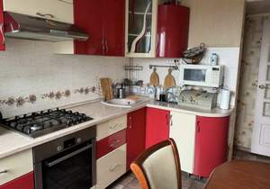 4-к квартира, вторичка, 84м2, 10/10 этаж