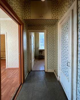 2-к квартира, вторичка, 31м2, 1/3 этаж