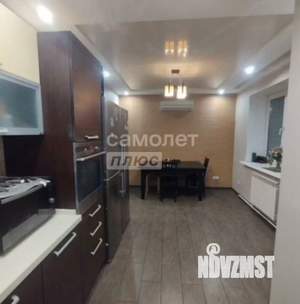 4-к квартира, вторичка, 111м2, 10/10 этаж