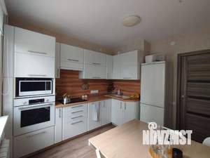 3-к квартира, вторичка, 66м2, 8/19 этаж