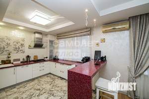 3-к квартира, вторичка, 109м2, 6/9 этаж