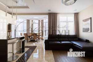 4-к квартира, вторичка, 147м2, 5/8 этаж