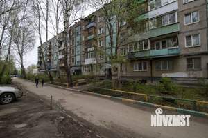 2-к квартира, вторичка, 42м2, 3/5 этаж