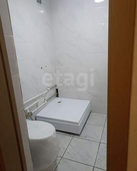 2-к квартира, вторичка, 42м2, 1/5 этаж