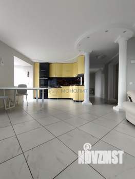 4-к квартира, вторичка, 133м2, 9/9 этаж