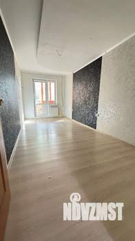 3-к квартира, вторичка, 60м2, 1/9 этаж