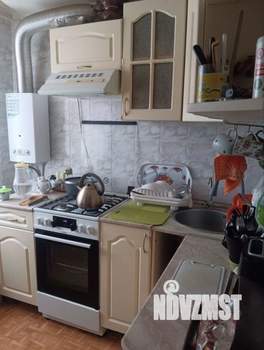 2-к квартира, вторичка, 42м2, 4/4 этаж