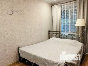2-к квартира, вторичка, 40м2, 1/4 этаж