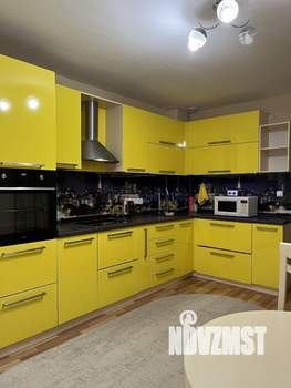 3-к квартира, вторичка, 87м2, 1/17 этаж