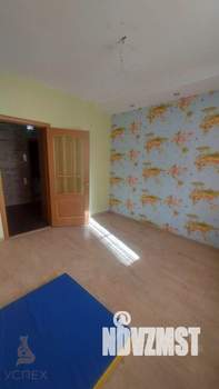 3-к квартира, вторичка, 75м2, 1/4 этаж