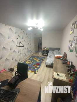 2-к квартира, вторичка, 64м2, 2/17 этаж