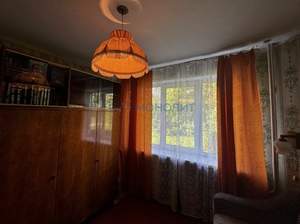 4-к квартира, вторичка, 60м2, 1/3 этаж