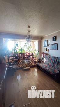 3-к квартира, вторичка, 77м2, 9/10 этаж