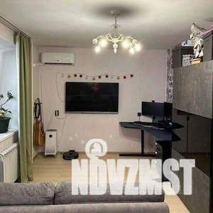 2-к квартира, вторичка, 56м2, 9/10 этаж