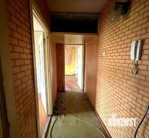 2-к квартира, вторичка, 43м2, 1/5 этаж