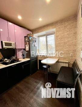 3-к квартира, вторичка, 55м2, 1/3 этаж