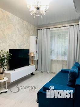 2-к квартира, вторичка, 40м2, 1/4 этаж