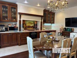 3-к квартира, вторичка, 100м2, 2/9 этаж