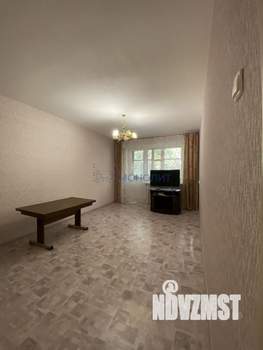 2-к квартира, вторичка, 50м2, 5/5 этаж
