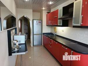 2-к квартира, вторичка, 63м2, 5/5 этаж
