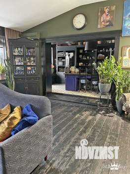 4-к квартира, вторичка, 145м2, 6/6 этаж