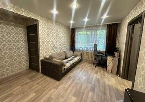 2-к квартира, вторичка, 43м2, 1/5 этаж