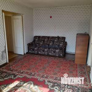 4-к квартира, вторичка, 60м2, 3/5 этаж