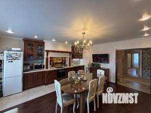 3-к квартира, вторичка, 100м2, 2/9 этаж